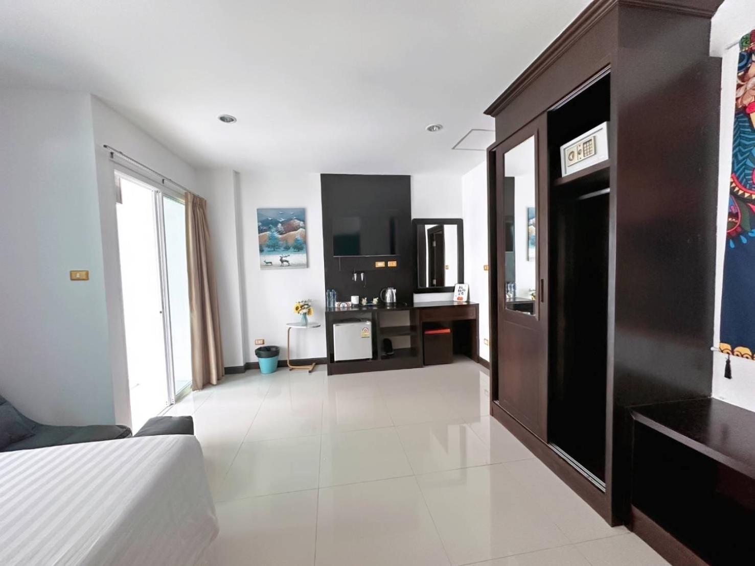 Abby'S House Hotel Patong Exterior foto